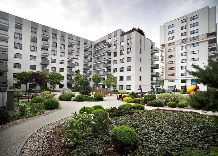 Airport Okecie Klobucka P&O Serviced Apartments
